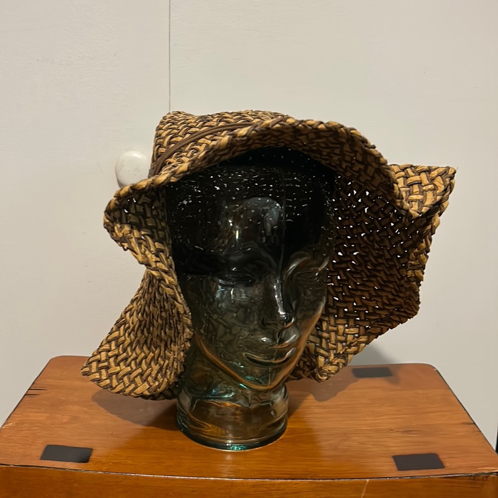 Salt Life straw sun hat